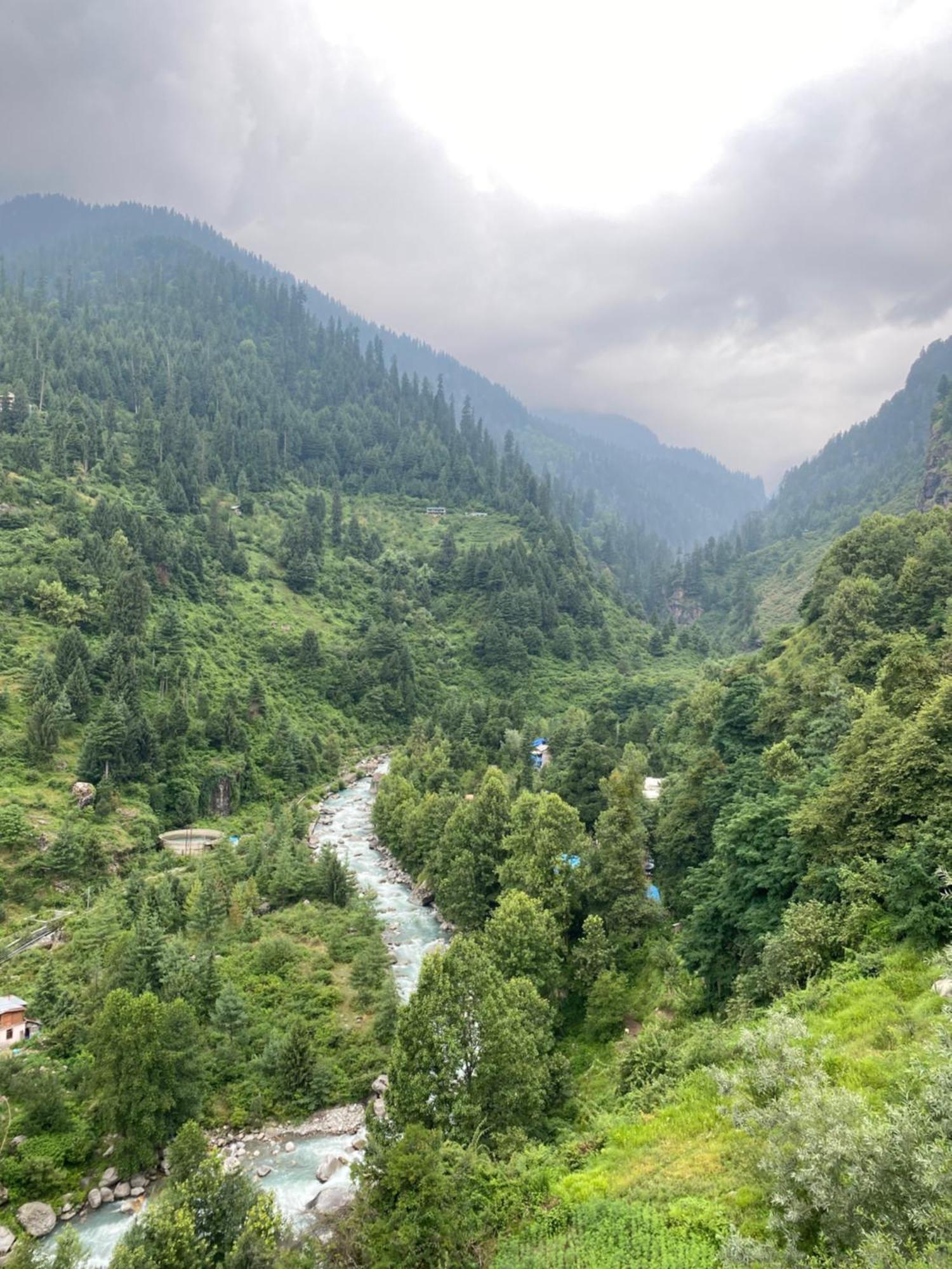 Rockway Hostel Manali (Himachal Pradesh)